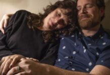 More Seattle couples say ‘I do’ without a natural-diamond ring