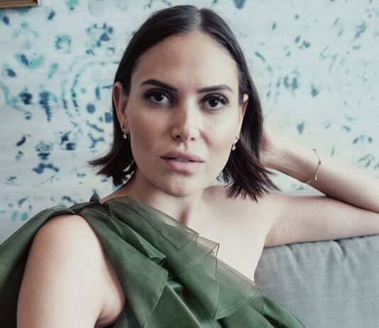 How a Seaside Childhood Memory Birthed the Renna Jewelry Brand