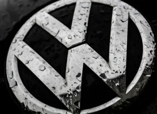 Car manufacturers’ profits in free fall