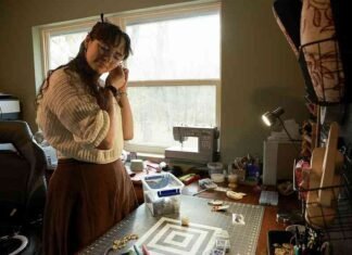 BIZ BEAT: Local entrepreneur crafts jewelry from natural, sustainably sourced materials