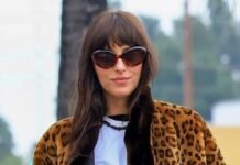 It’s Here: The First New Sneaker Trend of 2026, As Seen on Dakota Johnson