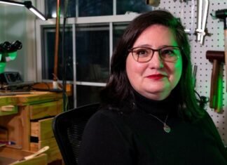 Jewelry Artist Valerie Ramírez Infuses Medieval History Into Works