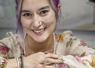 New jewelry shop next to Lensic is first-time business venture for owner Chanel Doinoff