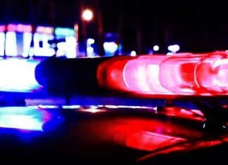 Masked suspects flee on motorcycle after smashing jewelry store cases in heist