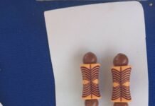 Teacher weaves jewellery to help support family