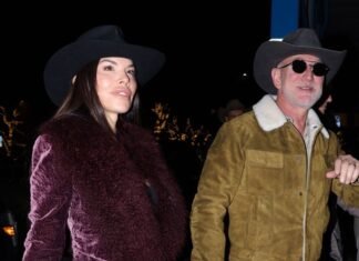 Lauren Sánchez Bezos and Jeff Bezos Horse Around Aspen in Cowboy-Core