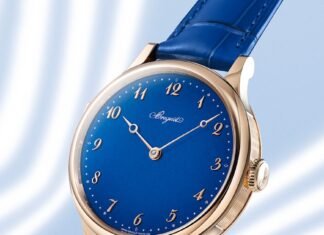 Breguet Classique Répétition Minutes 7365 in Breguet gold
and Bleu de France enamel