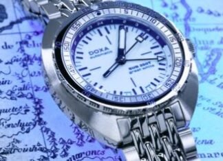 Introducing – The Full-Lumed Doxa SUB 250T GMT Great White
Topper Edition