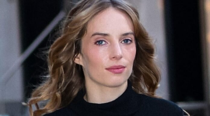 In 2026, This Specific Detail Will Keep Ballet Flats From Looking Dated