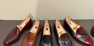 The picture – Loafers variations
