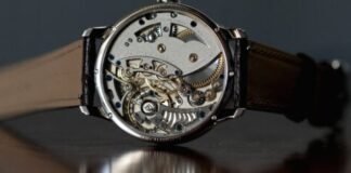Just Because – The Best on the Back, Seven More Watches with
Drop-Dead Gorgeous Movements