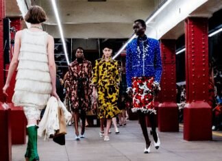 Meet the Models Who Made Their Runway Debuts at Chanel’s 2025 Métiers d’Arts Show in New York City
