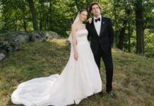 The Bride Wore a Dress Featuring Hand-Painted Flowers for Her New York City (and Country) Wedding