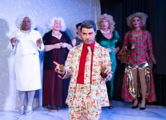 Of Notoriety: Hammond High, Gary Lew Wallace grads star in sold-out holiday parody