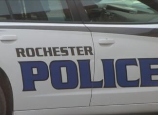RPD: Suspect in life-threatening condition after $60K jewelry theft attempt on Vincent St.
