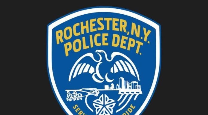 RPD: Suspect hospitalized after stealing $60K worth of jewelry from Rochester jewelry store