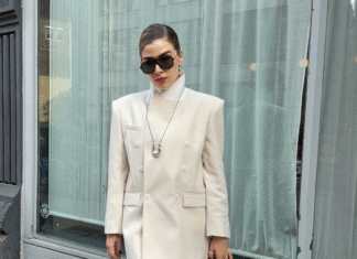 Don’t Even *Think* About Wearing a Blazer in 2026 Unless It’s Like This