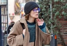 Chic Londoners Know This Denim Trend Goes Perfectly With Flat Boots—See How Keira Knightley Styled It