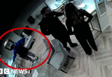 Men distracted jewellery store staff to steal £20k of goods