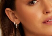 Shopping for a Silver Jewelry Girl? Wrap up These Luxe Finds Under $150