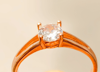 I Bought My Wedding Ring Online — Without Ever Trying It On