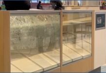 $10,000 worth of jewelry stolen in Waterbury mall smash-and-grab