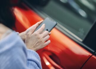 Here’s How To Store Your Car Keys On An iPhone