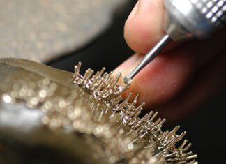 Kering to acquire jewelry manufacturer Raselli Franco Group