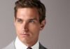 How to Choose the Right Suit and Formal Wedding Attire for
Men