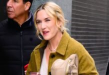 Don’t Wear Skinny Jeans and Boots Without Seeing Kate Winslet’s Specific Outfit Combo
