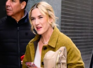 Don’t Wear Skinny Jeans and Boots Without Seeing Kate Winslet’s Specific Outfit Combo