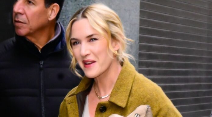 Don’t Wear Skinny Jeans and Boots Without Seeing Kate Winslet’s Specific Outfit Combo