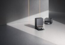 Narwal adds AI to its vacuum cleaners to monitor pets and find jewelry