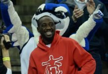 Boxing Legend Terence Crawford Watches Son Wrestle