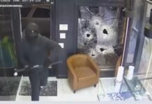 Robbers take off with full inventory over $1M of NJ jewelry store, owner says