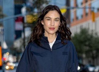 It’s Official: Every It Girl Is Going to Buy This Exact Affordable Accessory Before Spring Starts