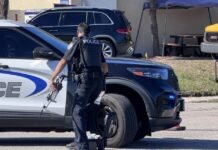 Cape Coral police investigate armed robbery at jewelry store