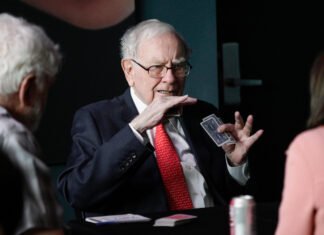 Buffett Exits Stage Left