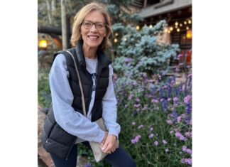 Jan Mohr, Couture’s ‘North Star,’ Dies at 71