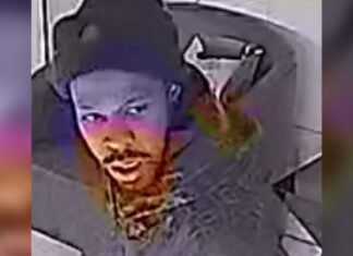 Caught on Cam: Man sought after pulling gun in fight at South St. jewelry shop