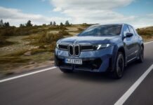 Manufacturers rush to digital car key spec