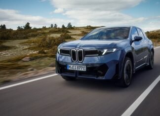 Manufacturers rush to digital car key spec