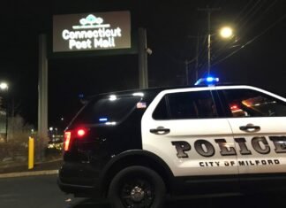 $50,000 worth of jewelry stolen from store in Connecticut Post Mall, police say