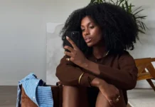 Suddenly, French Girls Are All Using This Chic, Affordable Accessory to Elevate Their Winter Outfits