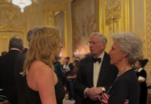 This duchess brought back a stand out handbag