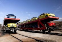 Romania’s car factories report smaller output but first electric vehicles in 2025