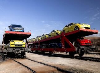 Romania’s car factories report smaller output but first electric vehicles in 2025