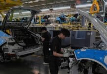 ‘The consumer is winning’: Winners and losers of the Canada-China EV deal