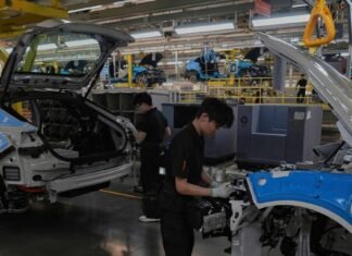 ‘The consumer is winning’: Winners and losers of the Canada-China EV deal