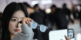 Why Apple and OpenAI are reportedly betting on AI hardware in 2026